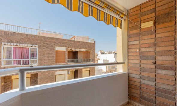 Resale - Apartment - Torrevieja - Playa del Cura