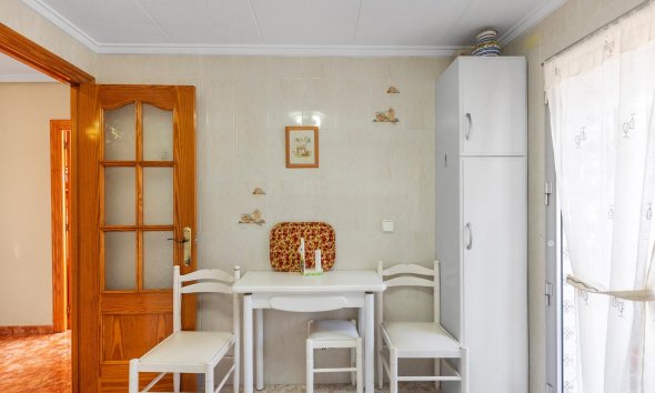 Resale - Apartment - Torrevieja - Playa del Cura