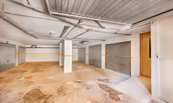 Resale - Apartment - Torrevieja - Playa del Cura