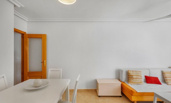 Resale - Apartment - Torrevieja - Nueva Torrevieja