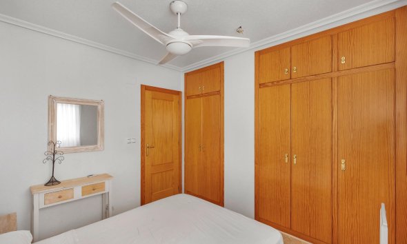 Resale - Apartment - Torrevieja - Nueva Torrevieja