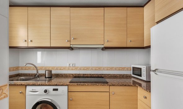 Resale - Apartment - Torrevieja - Nueva Torrevieja
