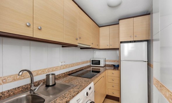 Resale - Apartment - Torrevieja - Nueva Torrevieja