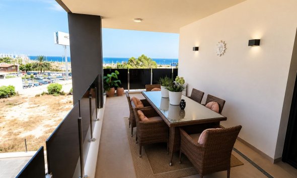 Resale - Apartment - Orihuela Costa - Punta Prima