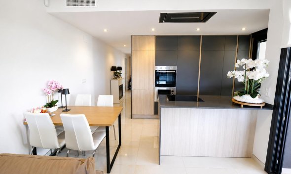 Resale - Apartment - Orihuela Costa - Punta Prima
