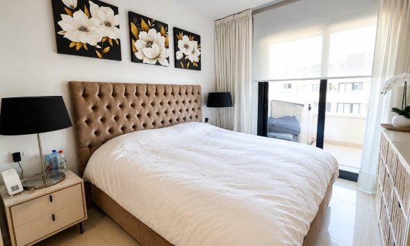 Resale - Apartment - Orihuela Costa - Punta Prima