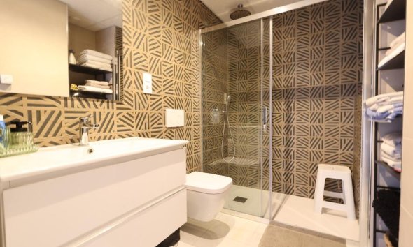 Resale - Apartment - Orihuela Costa - Punta Prima