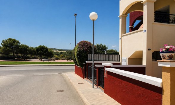 Resale - Bungalow - Orihuela Costa - Los Altos