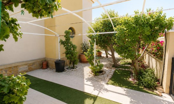 Resale - Apartment - Orihuela Costa - Lomas de Cabo Roig