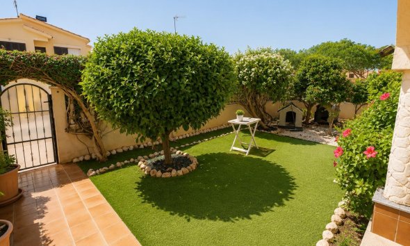 Resale - Apartment - Orihuela Costa - Lomas de Cabo Roig