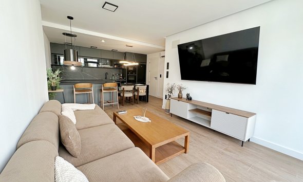 Resale - Terraced house / Townhouse - Torrevieja - Torrevieja - Aguas Nuevas
