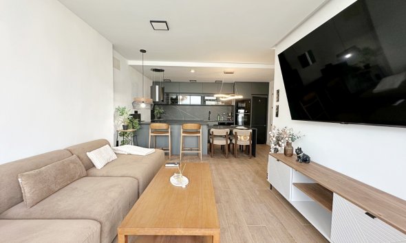 Resale - Terraced house / Townhouse - Torrevieja - Torrevieja - Aguas Nuevas