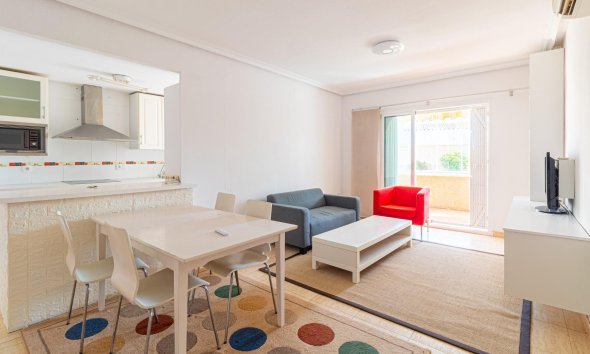 Resale - Bungalow - Orihuela Costa - Punta Prima