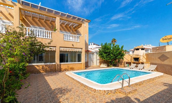 Resale - Bungalow - Orihuela Costa - Punta Prima