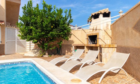 Resale - Bungalow - Orihuela Costa - Punta Prima