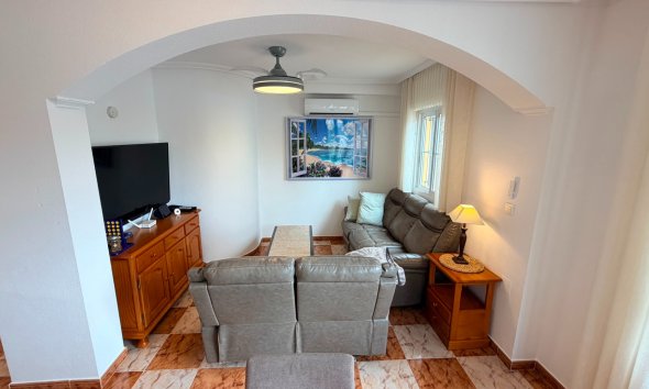 Resale - Villa - Orihuela Costa