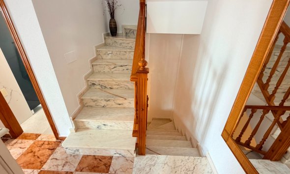 Resale - Villa - Orihuela Costa