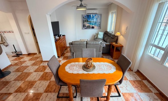Resale - Villa - Orihuela Costa