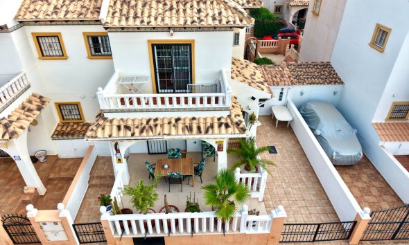 Resale - Villa - Orihuela Costa
