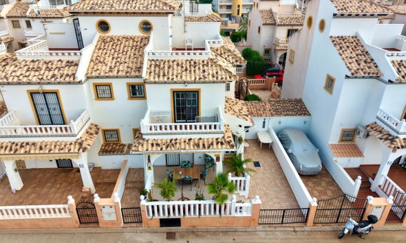 Resale - Villa - Orihuela Costa