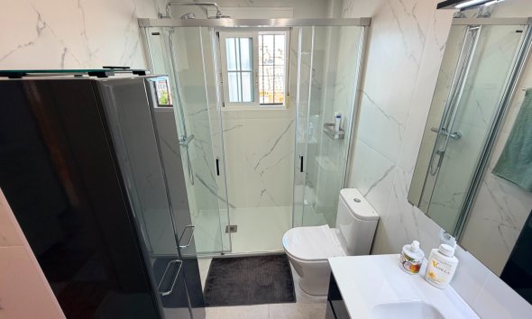 Resale - Villa - Orihuela Costa