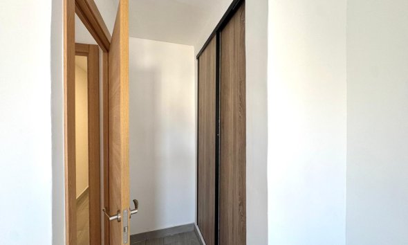 Resale - Apartament / Duplex - Torrevieja