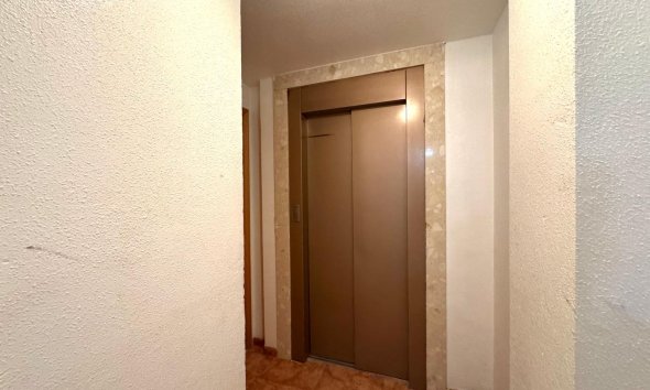 Resale - Apartament / Duplex - Torrevieja