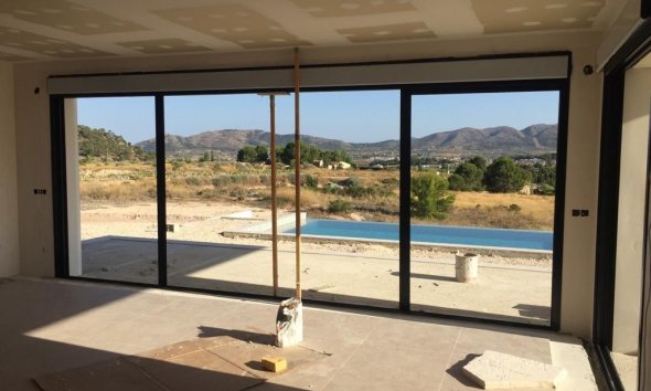 Obra nueva - Villa - Pinoso