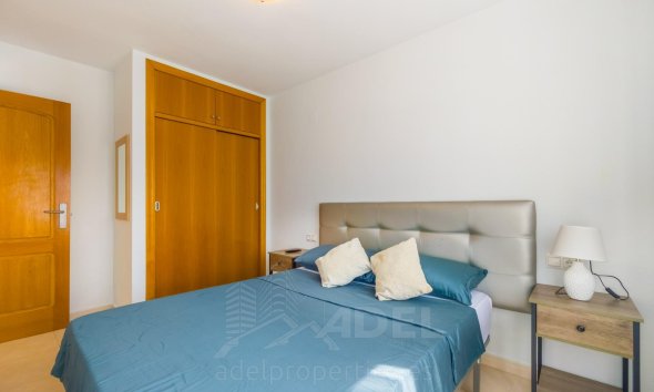 Resale - Apartment - Torrevieja - Playa de los Locos