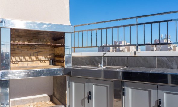 Resale - Apartment - Torrevieja - Estacion de autobuses
