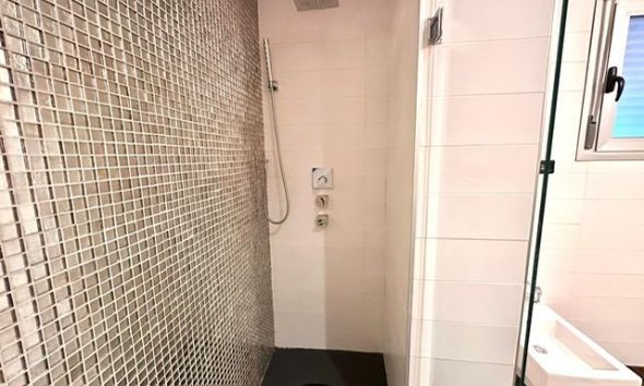 Resale - Apartment - Torrevieja - Estacion de autobuses