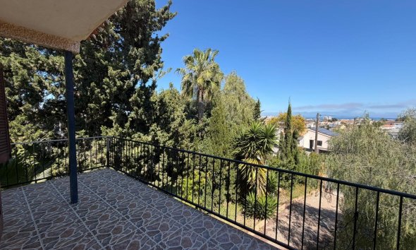 Resale - Villa - Torrevieja - Los Balcones