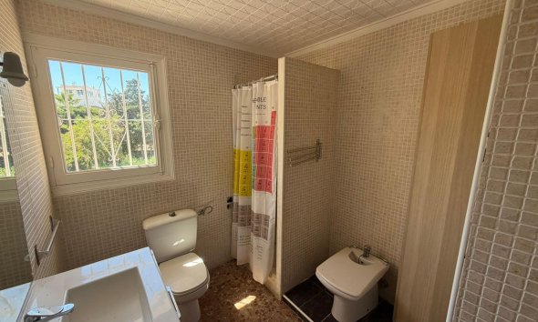 Resale - Villa - Torrevieja - Los Balcones