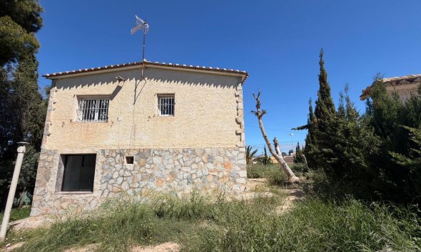 Resale - Villa - Torrevieja - Los Balcones