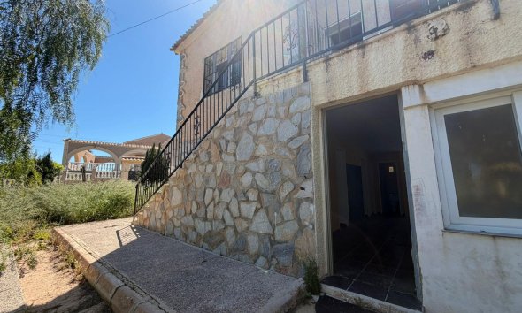 Resale - Villa - Torrevieja - Los Balcones