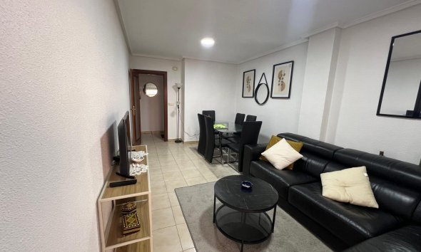 Resale - Apartment - Torrevieja - Playa del Cura
