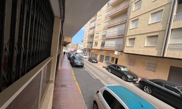 Resale - Apartment - Torrevieja - Playa del Cura