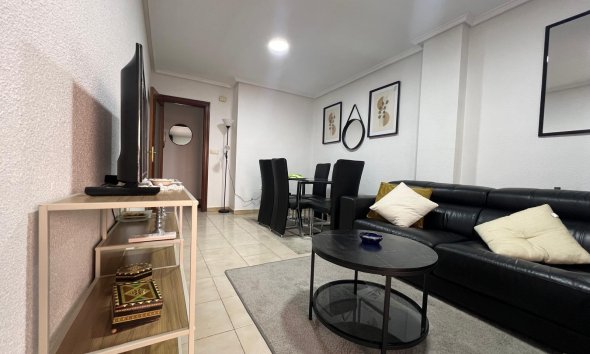 Resale - Apartment - Torrevieja - Playa del Cura
