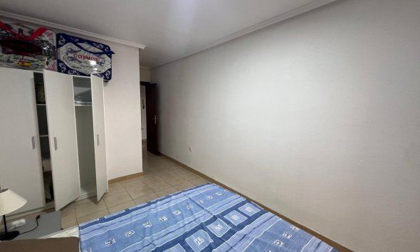 Resale - Apartment - Torrevieja - Playa del Cura