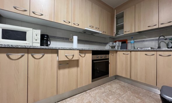 Resale - Apartment - Torrevieja - Playa del Cura