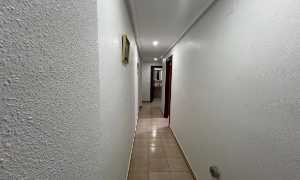Resale - Apartment - Torrevieja - Playa del Cura