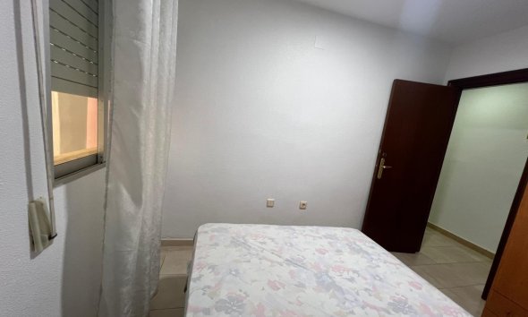 Resale - Apartment - Torrevieja - Playa del Cura