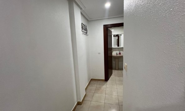 Resale - Apartment - Torrevieja - Playa del Cura