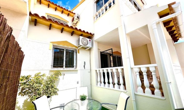 Reventa - Adosado - Orihuela - Urbanización Perla del Mar