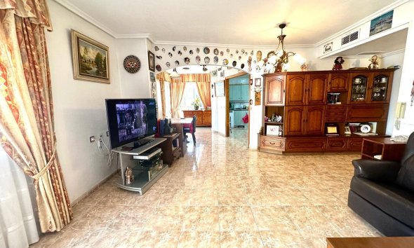 Resale - Apartment - Torrevieja - Playa del Cura