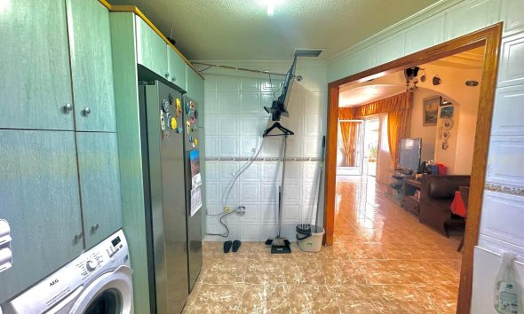 Resale - Apartment - Torrevieja - Playa del Cura