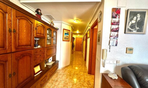 Resale - Apartment - Torrevieja - Playa del Cura