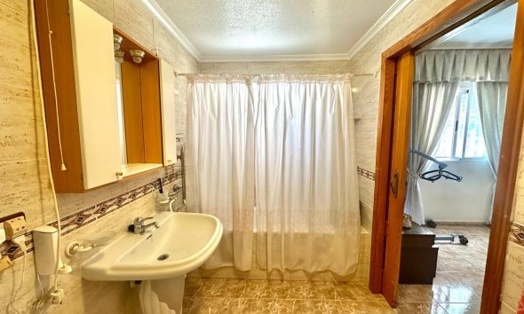 Resale - Apartment - Torrevieja - Playa del Cura