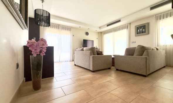 Resale - Apartment - Guardamar del Segura - Los secanos
