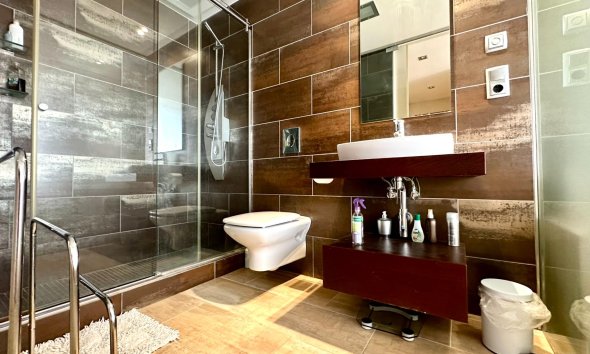 Resale - Apartment - Guardamar del Segura - Los secanos